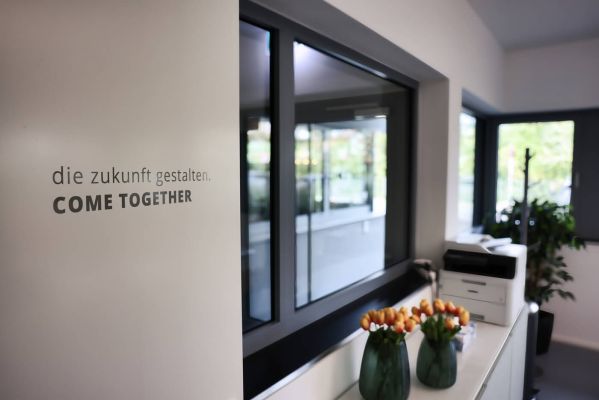 smart unit » Full-Service Digitalagentur - Agentur Inside: Team Büro - Die Zukunft gestalten - Come Together